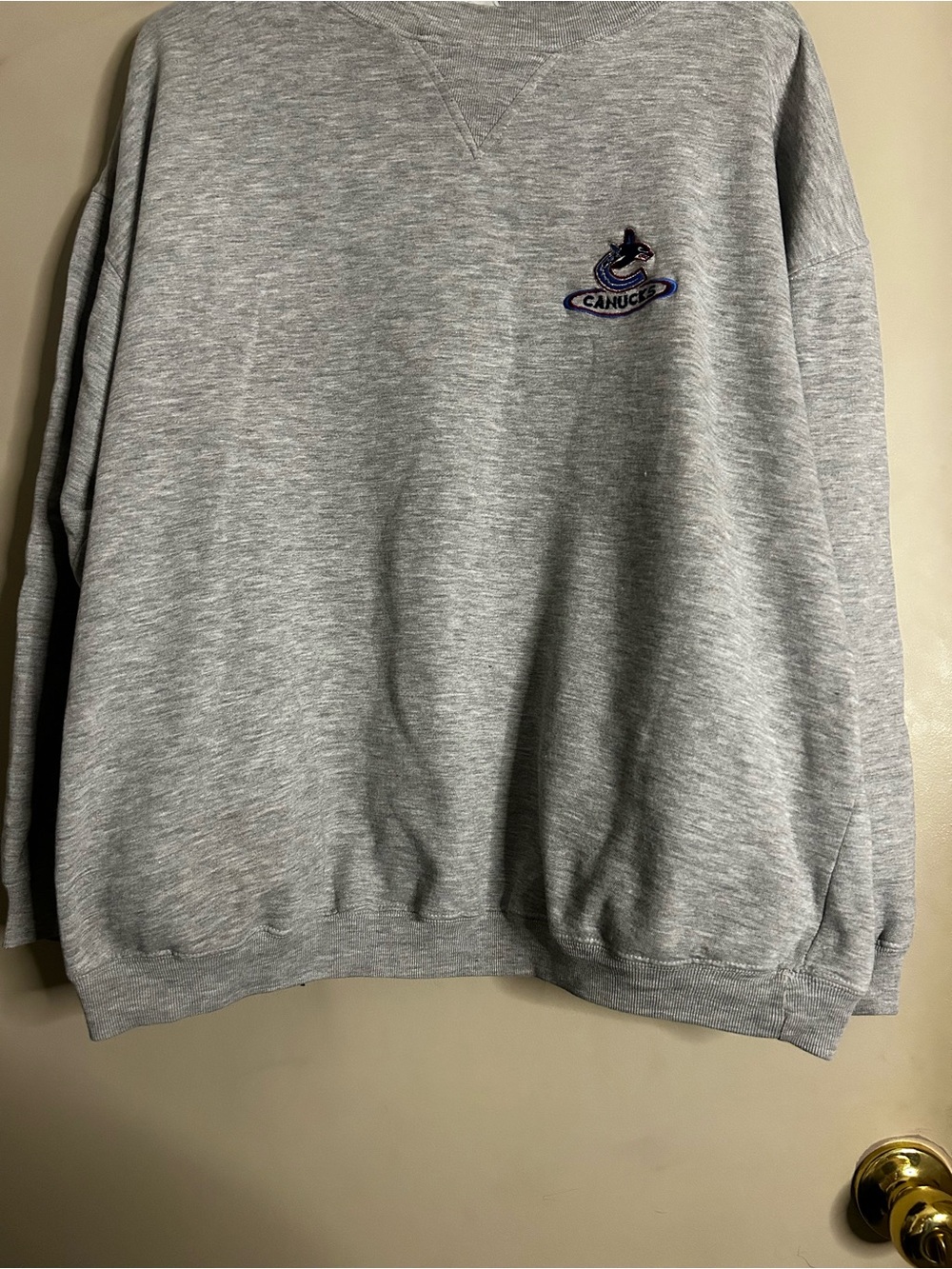 Vintage Canucks Crew-Neck Sweatshirt